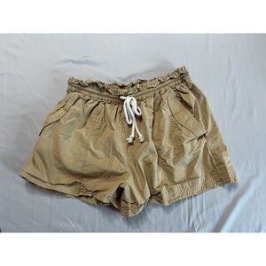 Women's Banana Republic Khaki Short 3" inseam